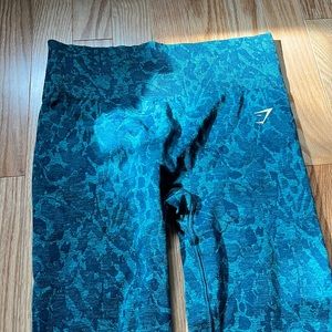 Medium Gymshark Adapt Leggings